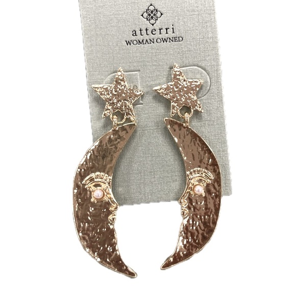 Atterri Jewelry - NWT ⚜️🌙⚜️ ATTERRI Gorgeous Celestial Golden Moon and Star Earrings